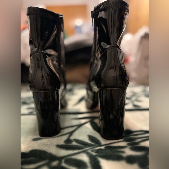 Aldo shoes. - Picture 2 of 4